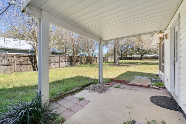 192 Hurley Drive, Defuniak Springs, FL 32433