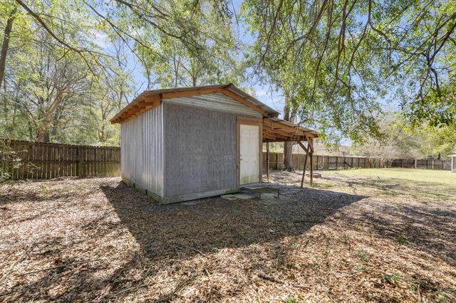 192 Hurley Drive, Defuniak Springs, FL 32433