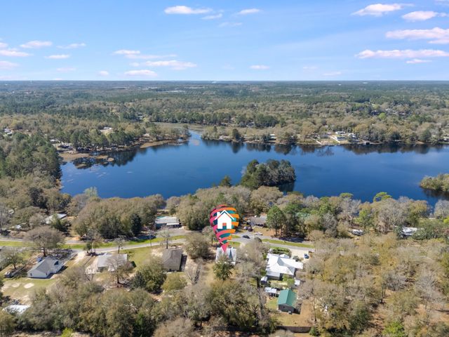 192 Hurley Drive, Defuniak Springs, FL 32433