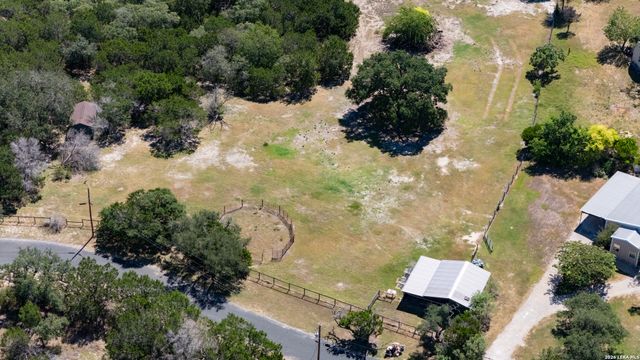 103 Lariat Dr, Boerne, TX 78006