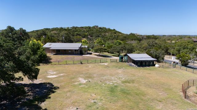 103 Lariat Dr, Boerne, TX 78006