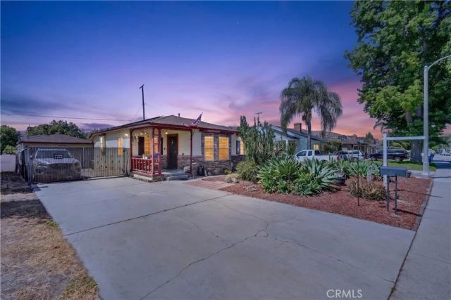 1642 Vejar, Pomona, CA 91766