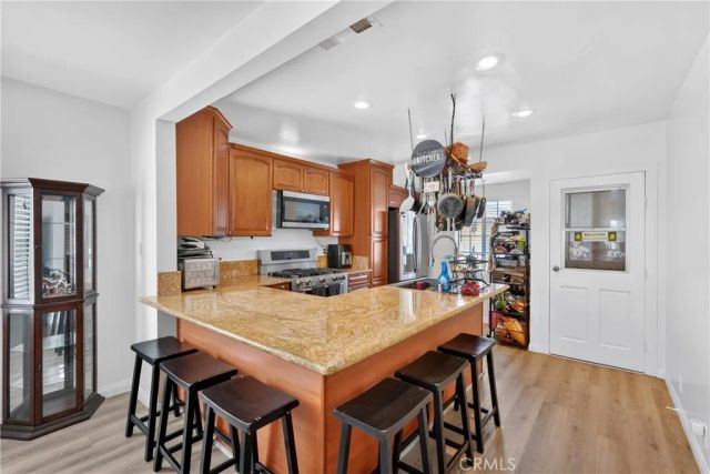 1642 Vejar, Pomona, CA 91766