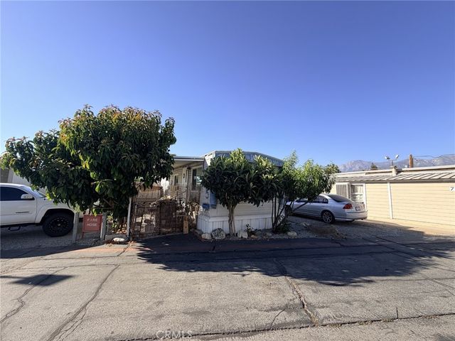 13061 2nd Street 5, Yucaipa, CA 92399