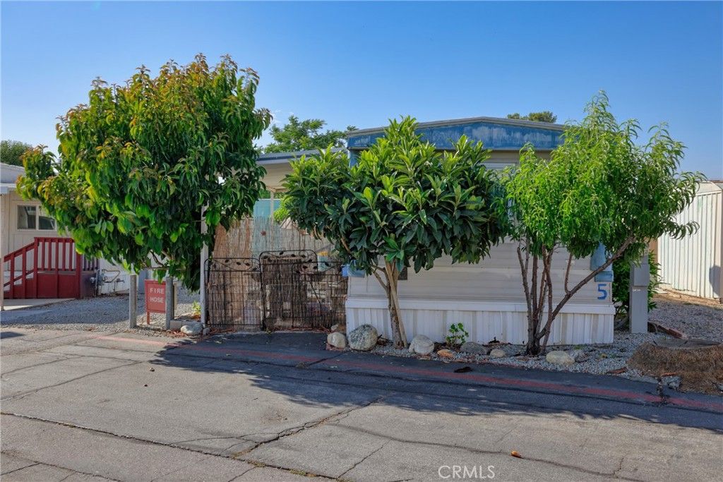 13061 2nd Street 5, Yucaipa, CA 92399