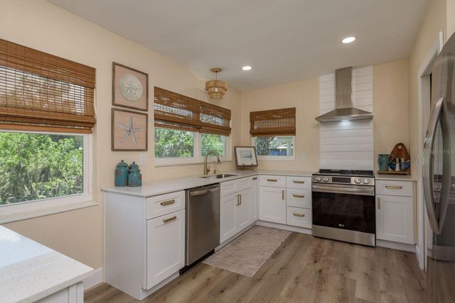 5270 MILLER BAYOU DRIVE, Port Richey, FL 34668