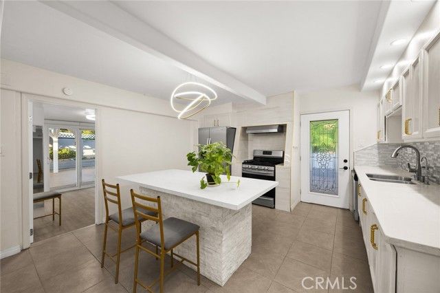 938 Mira Valle Street, Monterey Park, CA 91754