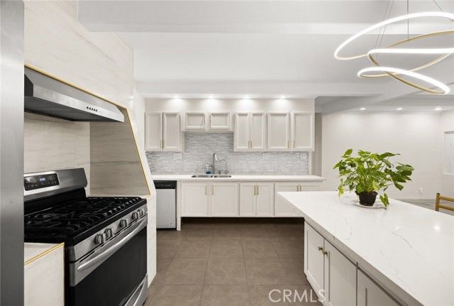 938 Mira Valle Street, Monterey Park, CA 91754