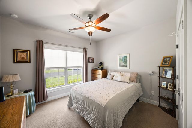 160 Shermans Crescent, Versailles, KY 40383