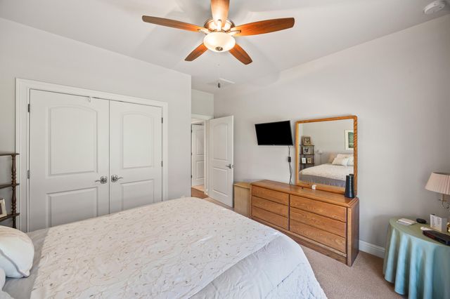 160 Shermans Crescent, Versailles, KY 40383