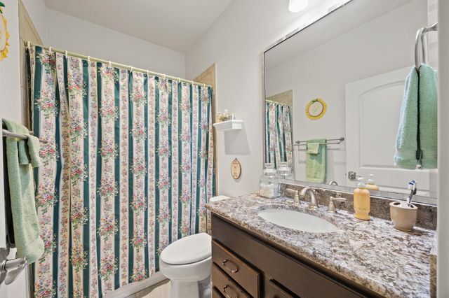 160 Shermans Crescent, Versailles, KY 40383