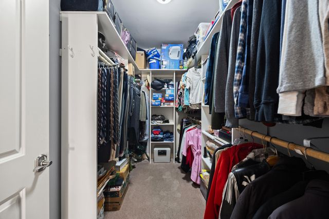 160 Shermans Crescent, Versailles, KY 40383