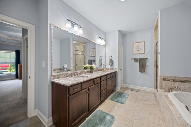 160 Shermans Crescent, Versailles, KY 40383