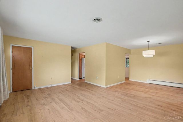 6417 Mapleton Avenue, Delhi Twp, OH 45233