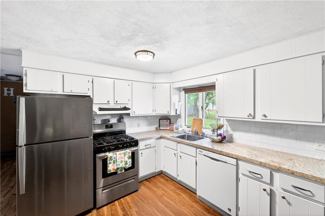 140 lawrence Street, Cranston, RI 02920