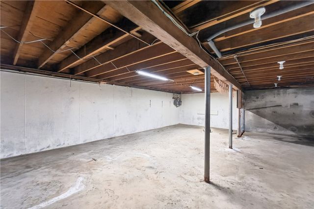 140 lawrence Street, Cranston, RI 02920