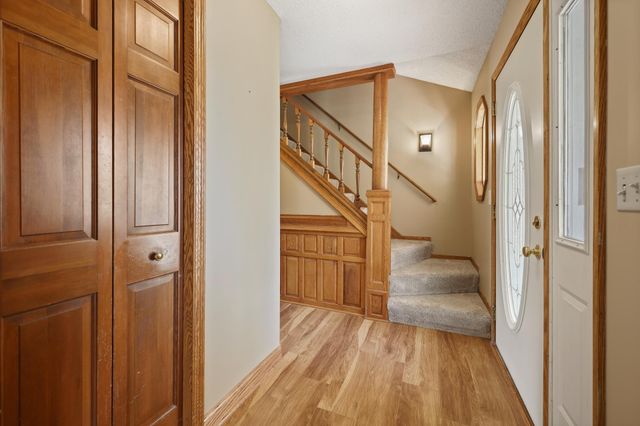 17611 83rd Avenue N, Maple Grove, MN 55311