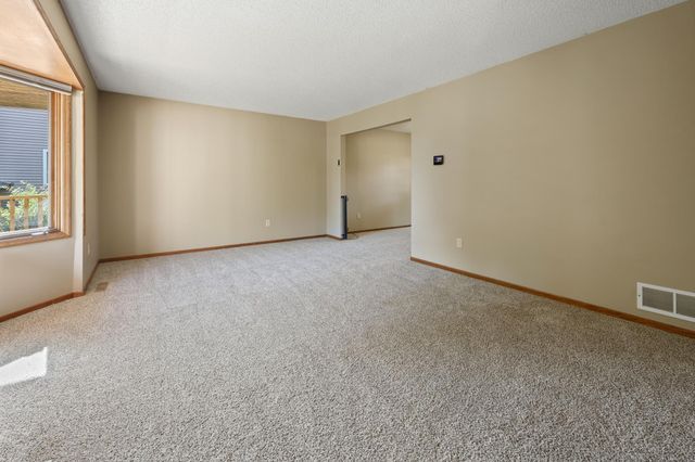 17611 83rd Avenue N, Maple Grove, MN 55311