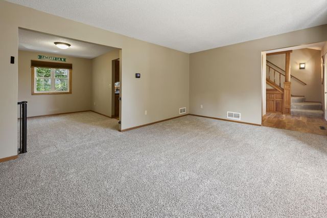 17611 83rd Avenue N, Maple Grove, MN 55311