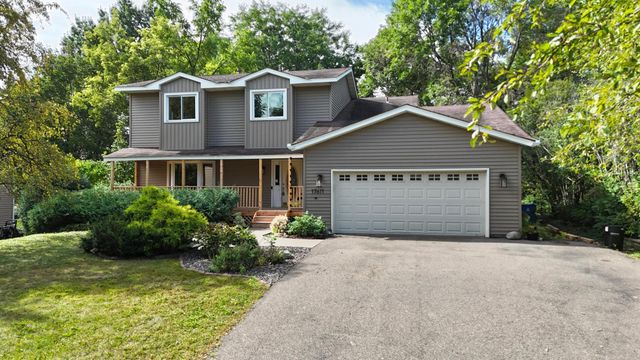 17611 83rd Avenue N, Maple Grove, MN 55311