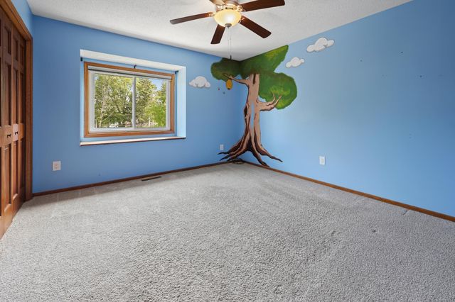 17611 83rd Avenue N, Maple Grove, MN 55311