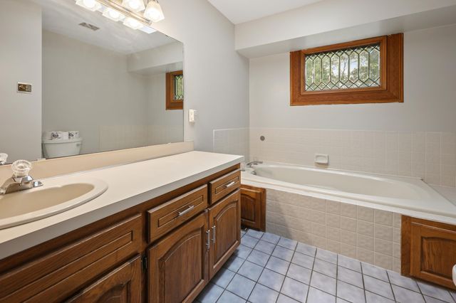 17611 83rd Avenue N, Maple Grove, MN 55311