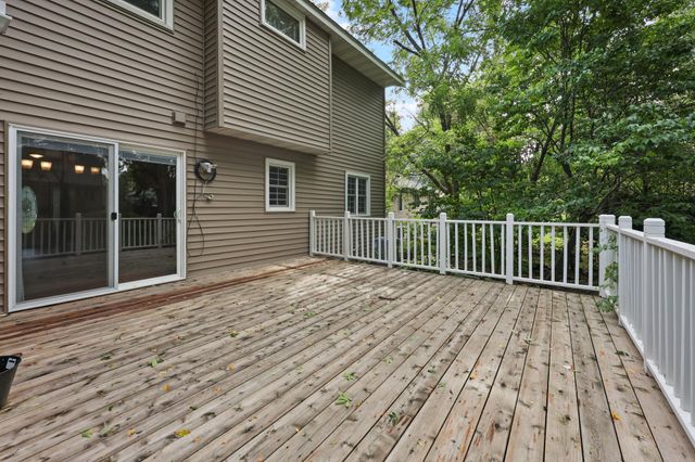17611 83rd Avenue N, Maple Grove, MN 55311