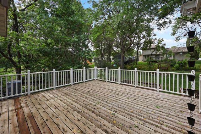 17611 83rd Avenue N, Maple Grove, MN 55311
