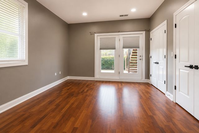 6611 W Belmont Avenue 1, Chicago, IL 60634