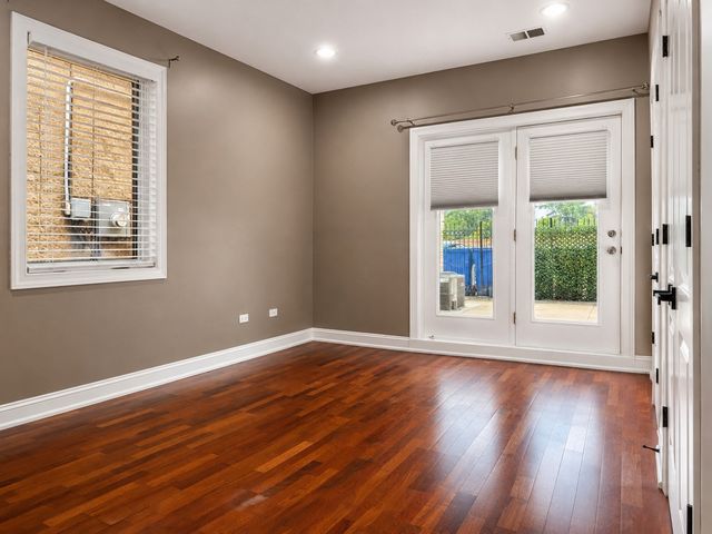 6611 W Belmont Avenue 1, Chicago, IL 60634
