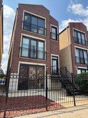 6611 W Belmont Avenue 1, Chicago, IL 60634