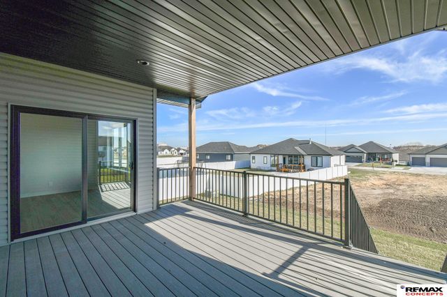 9500 Delano Drive, Lincoln, NE 68516