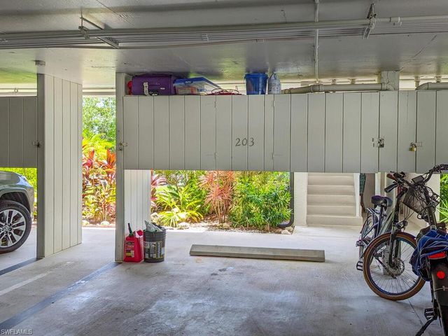 300 Stevens Landing Dr Unit 203 C-203, Marco Island, FL 34145