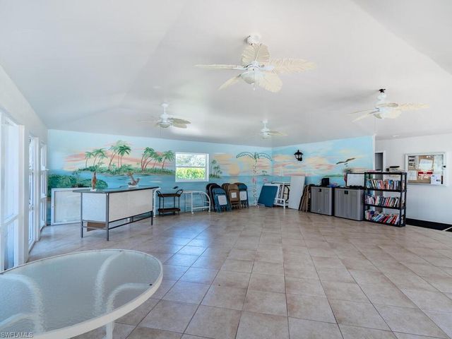 300 Stevens Landing Dr Unit 203 C-203, Marco Island, FL 34145