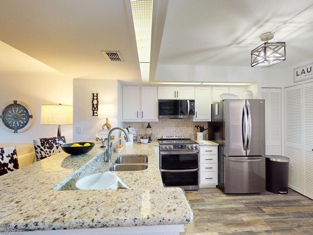 300 Stevens Landing Dr Unit 203 C-203, Marco Island, FL 34145