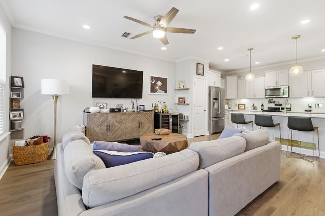 820 Porcari Street, Charleston, SC 29412