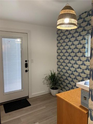 4421 Bellvue Ave C, Austin, TX 78756