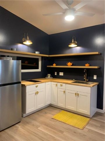 4421 Bellvue Ave C, Austin, TX 78756