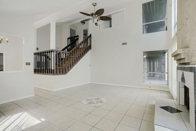 12410 Sungate Lane, Houston, TX 77071