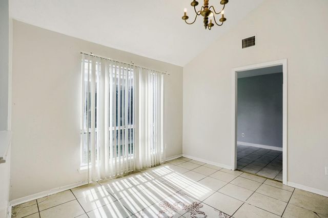 12410 Sungate Lane, Houston, TX 77071