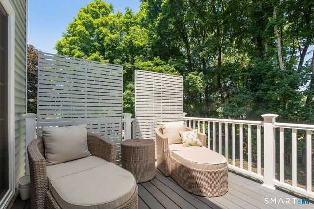 11 Summer Brook Way 11, Seymour, CT 06483