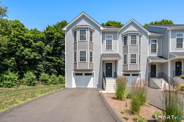 11 Summer Brook Way 11, Seymour, CT 06483