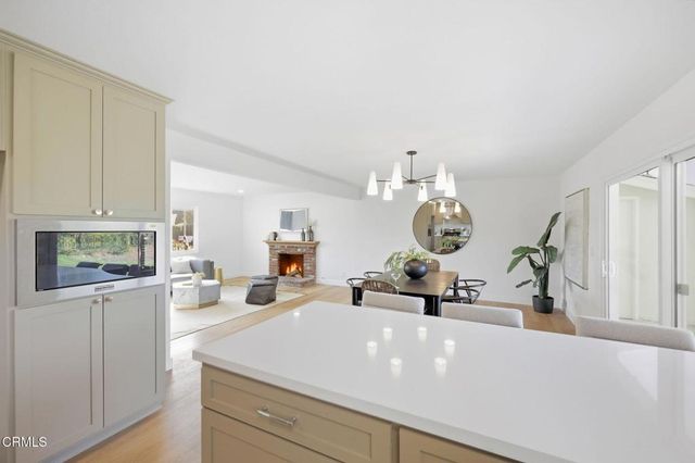 476 Jeanne Court, Newbury Park, CA 91320