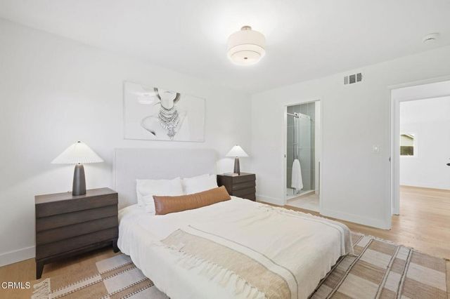 476 Jeanne Court, Newbury Park, CA 91320