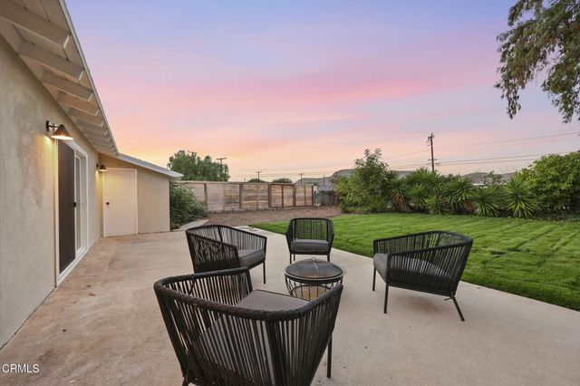 476 Jeanne Court, Newbury Park, CA 91320