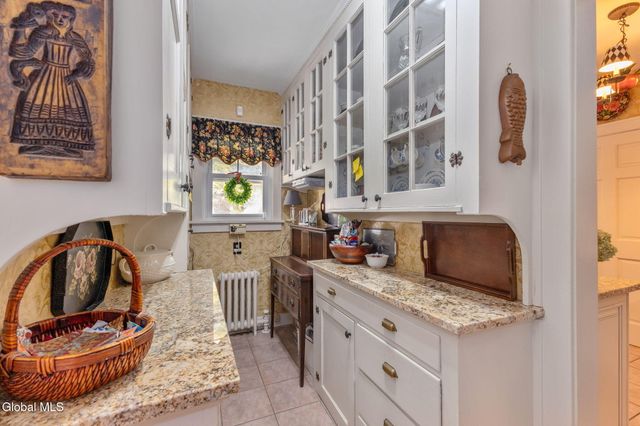 2131 Grand Boulevard, Niskayuna, NY 12309