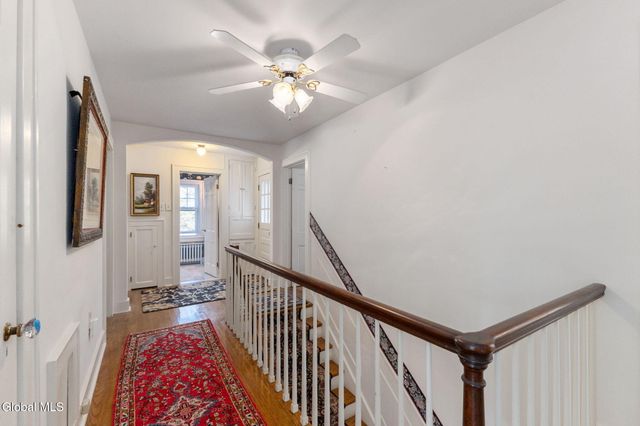 2131 Grand Boulevard, Niskayuna, NY 12309