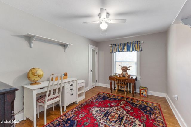 2131 Grand Boulevard, Niskayuna, NY 12309