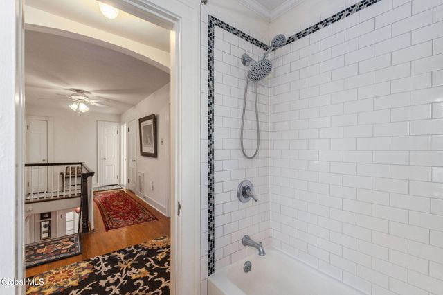 2131 Grand Boulevard, Niskayuna, NY 12309