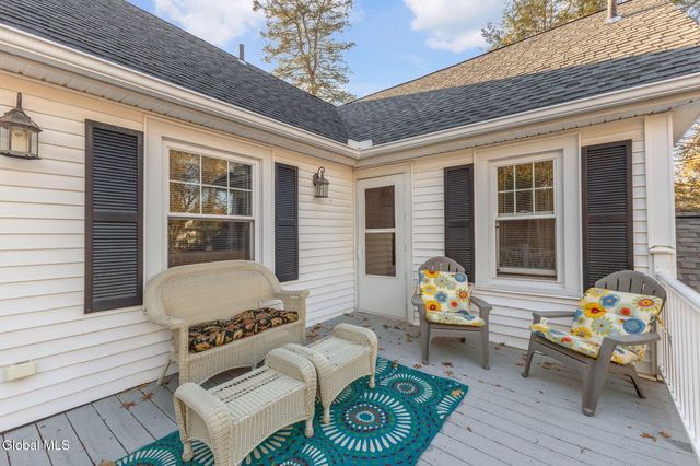 2131 Grand Boulevard, Niskayuna, NY 12309